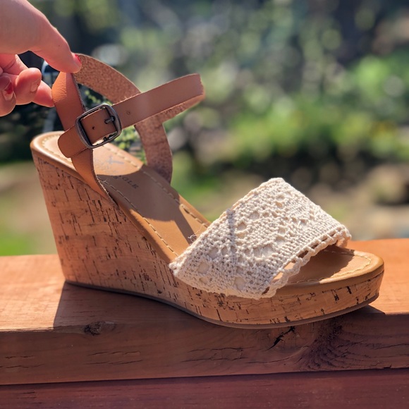 American Eagle Outfitters Shoes - Never worn Wedges